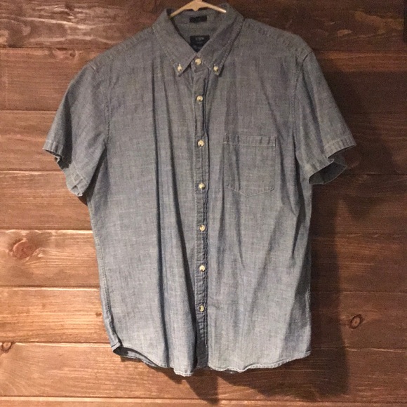 Chambray J Crew Oxford style button up - Picture 2 of 2